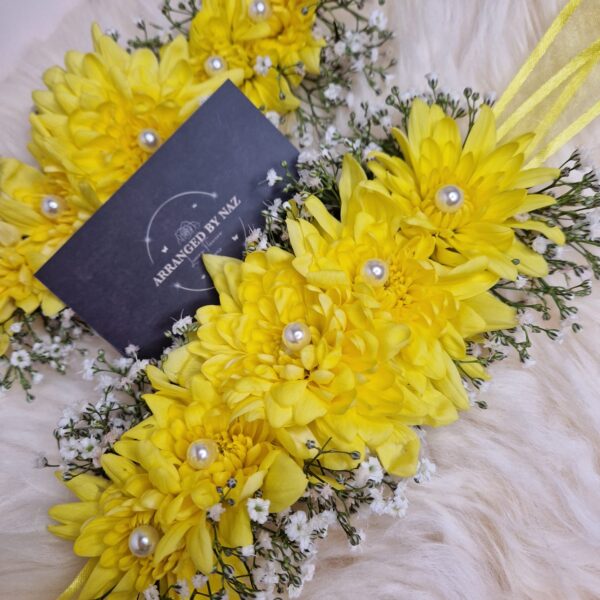 Gajre / corsages yellow